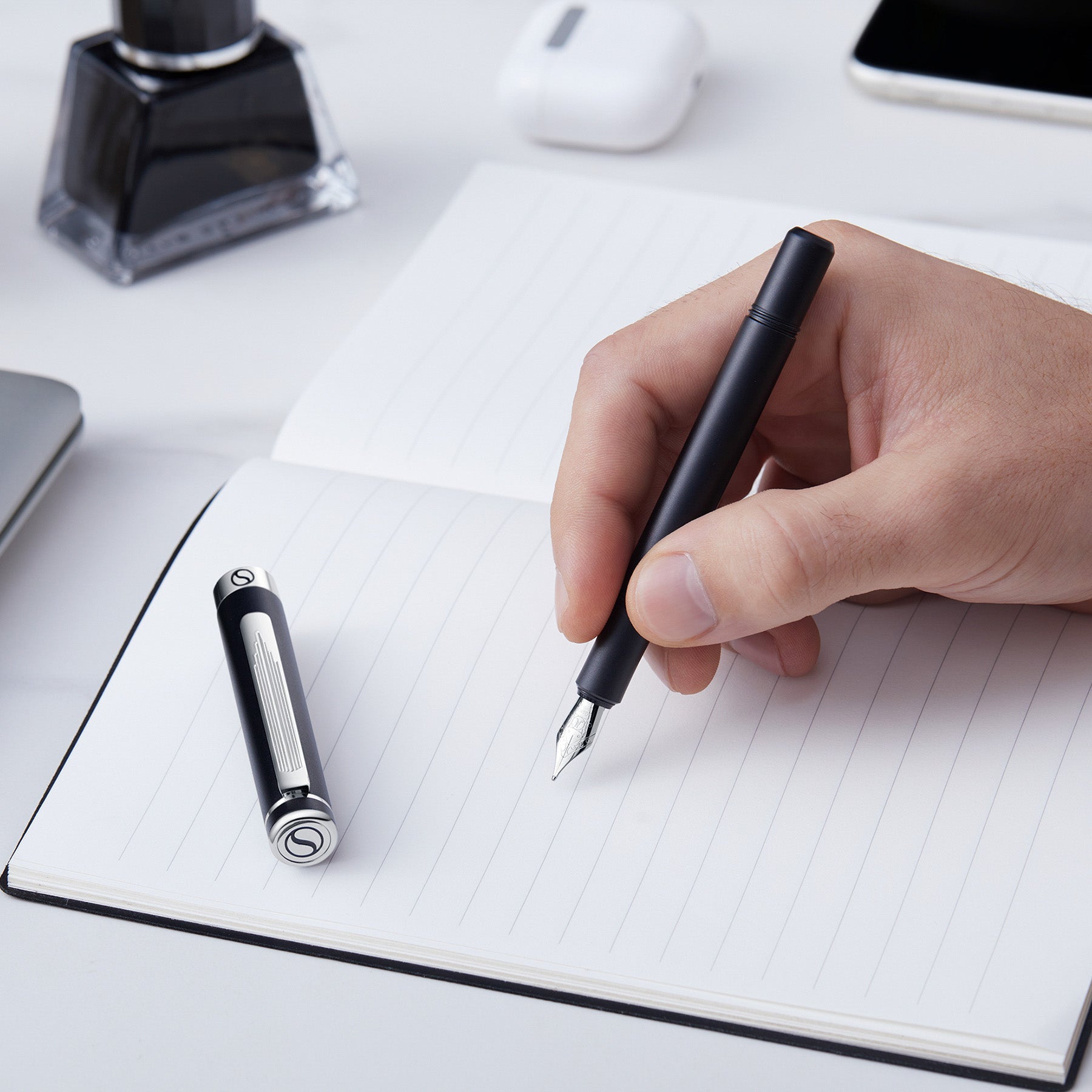 Scriveiner EDC Matt Black Fountain Pen - Fine Nib