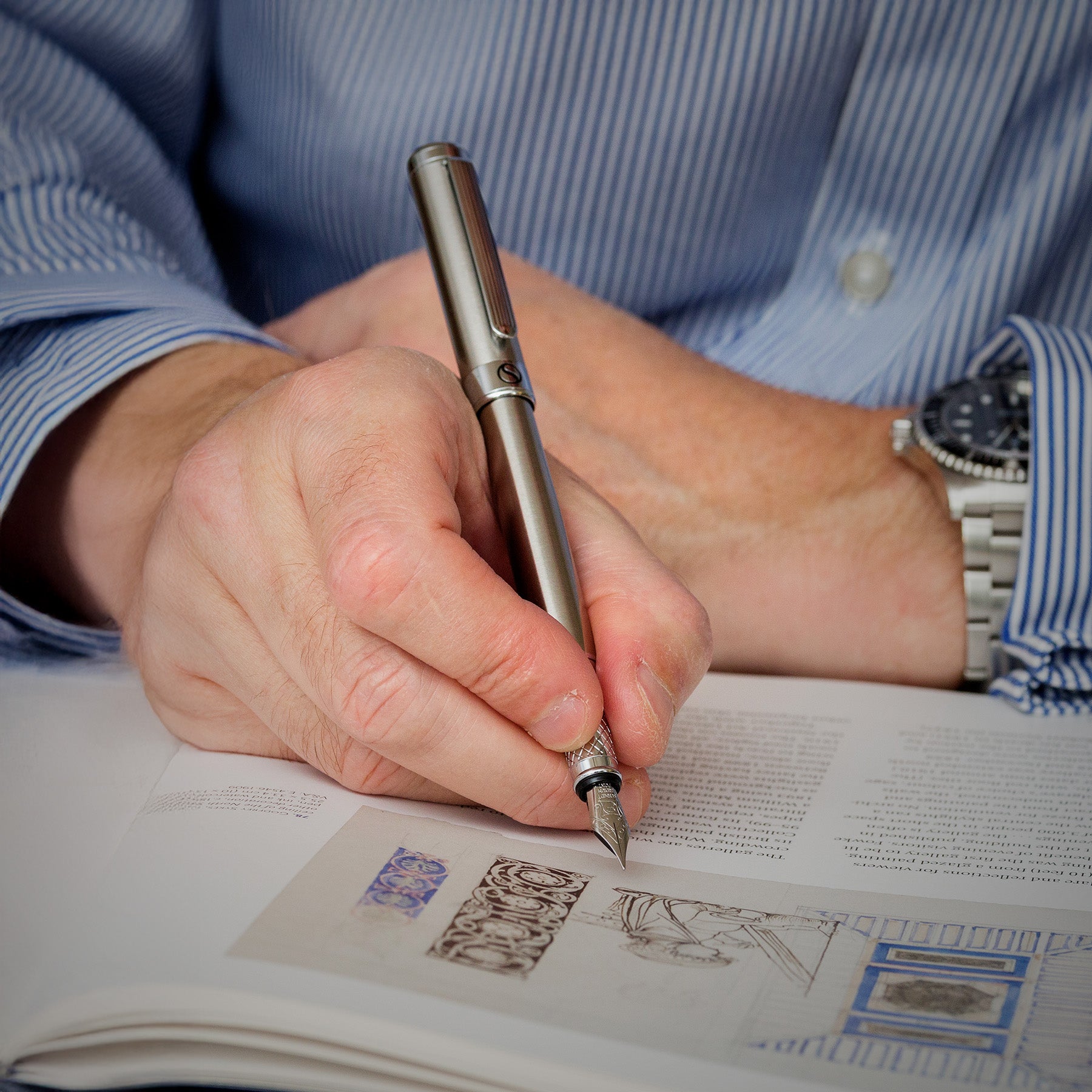 Scriveiner Classic Füllfederhalter aus Edelstahl – feine Feder