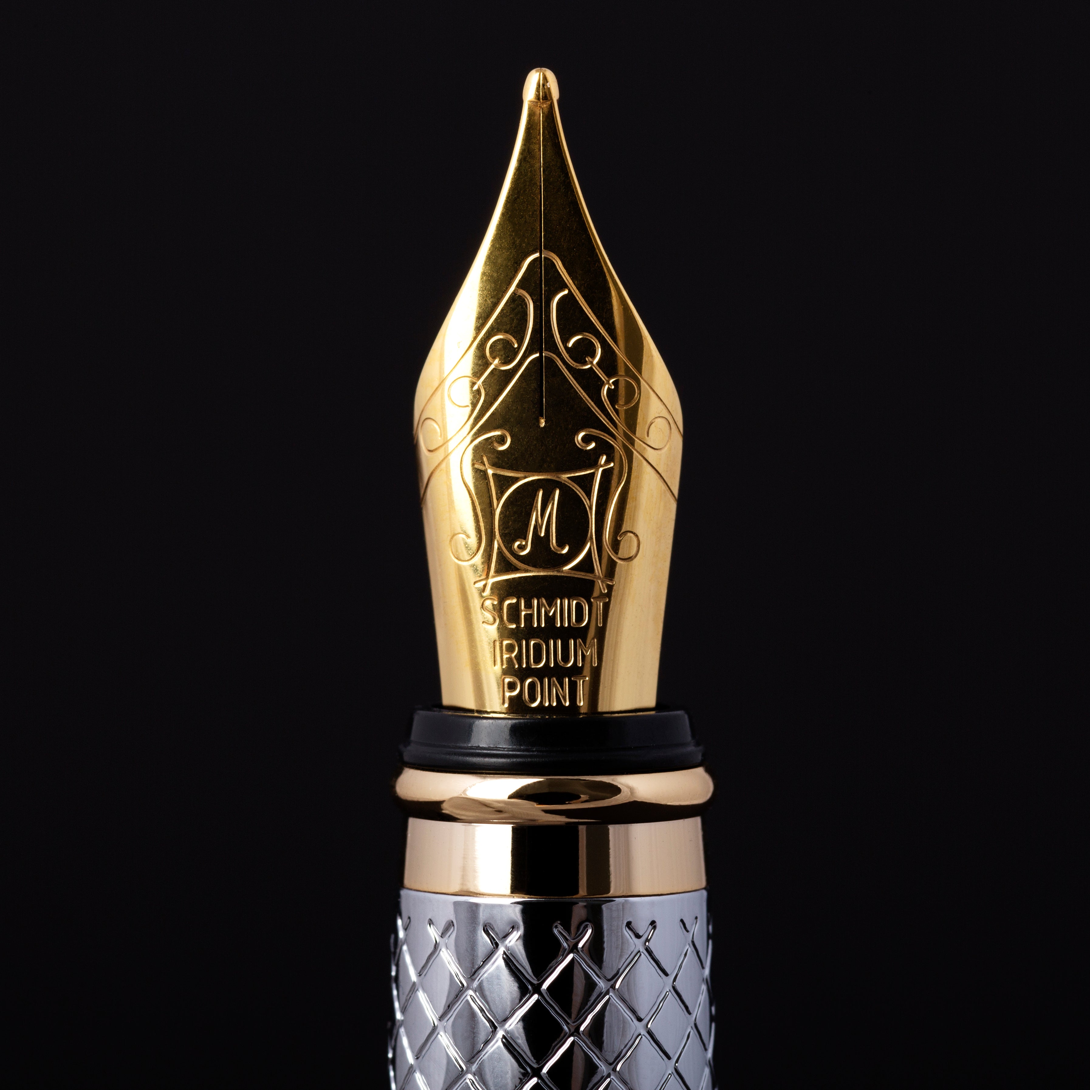 Scriveiner Classic Silver Chrome fountain Pen - Medium Nib