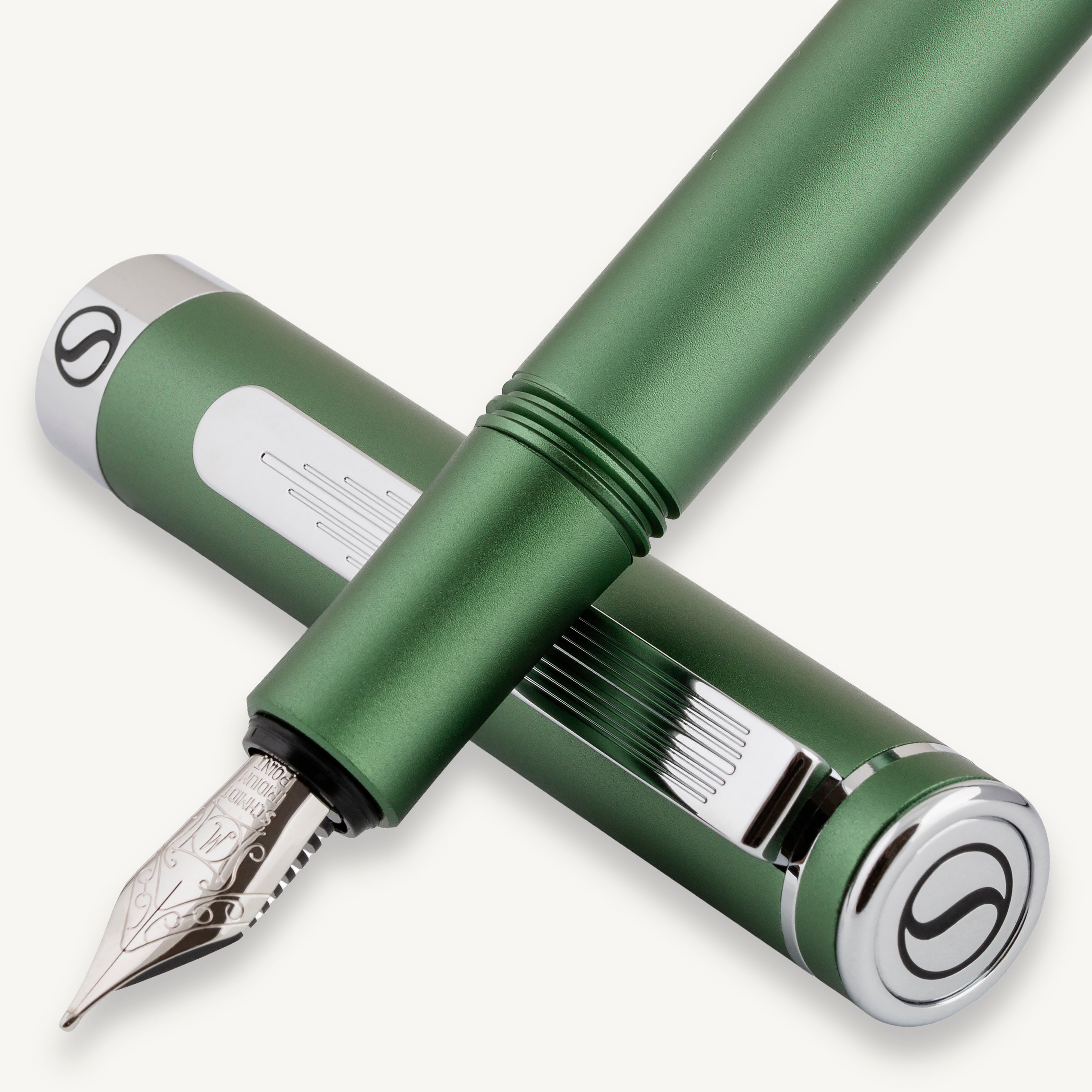 Scriveiner Luxus-EDC-Füllfederhalter (mittelgroß), umwerfender mattgrüner Taschenstift, Chrom-Finish