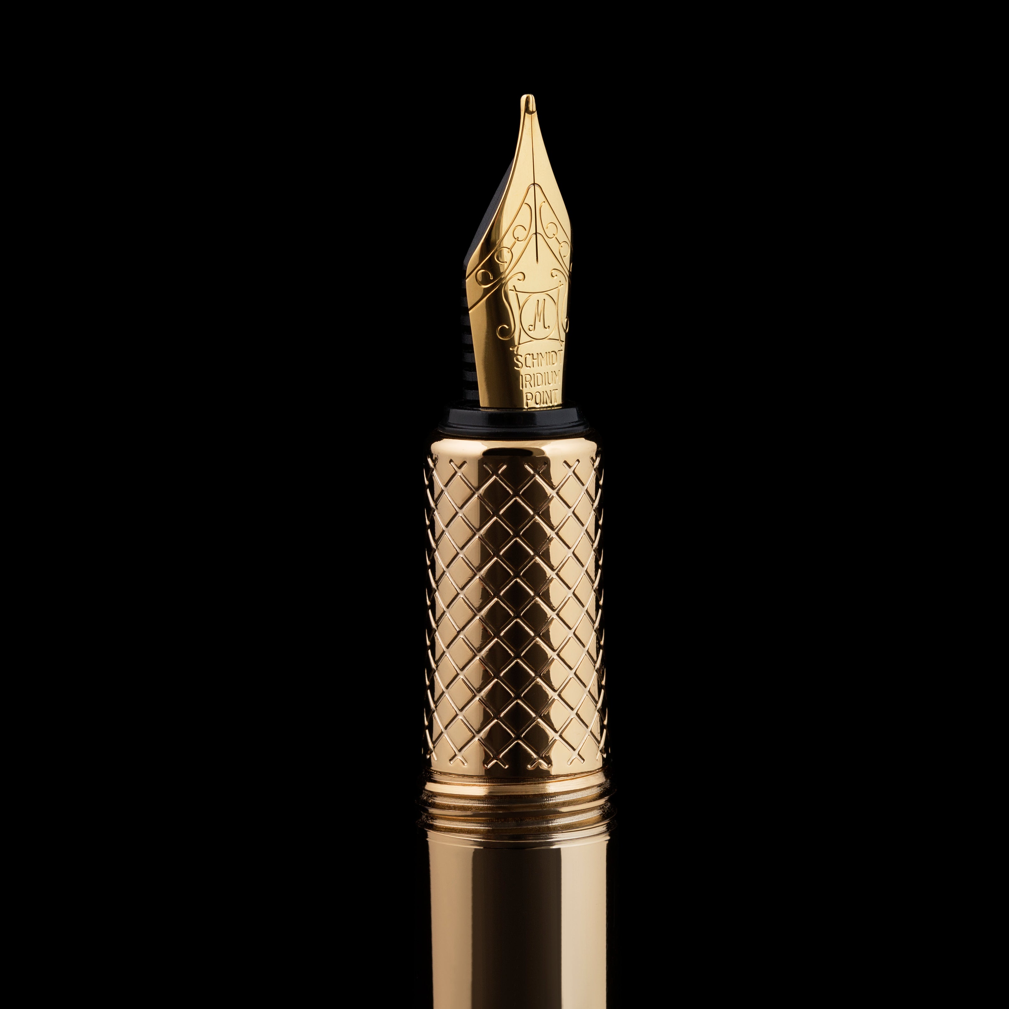 Scriveiner Gold Luxury Fountain Pen (Medium) - Award Winning - Heavy Pocket Pen, Gold