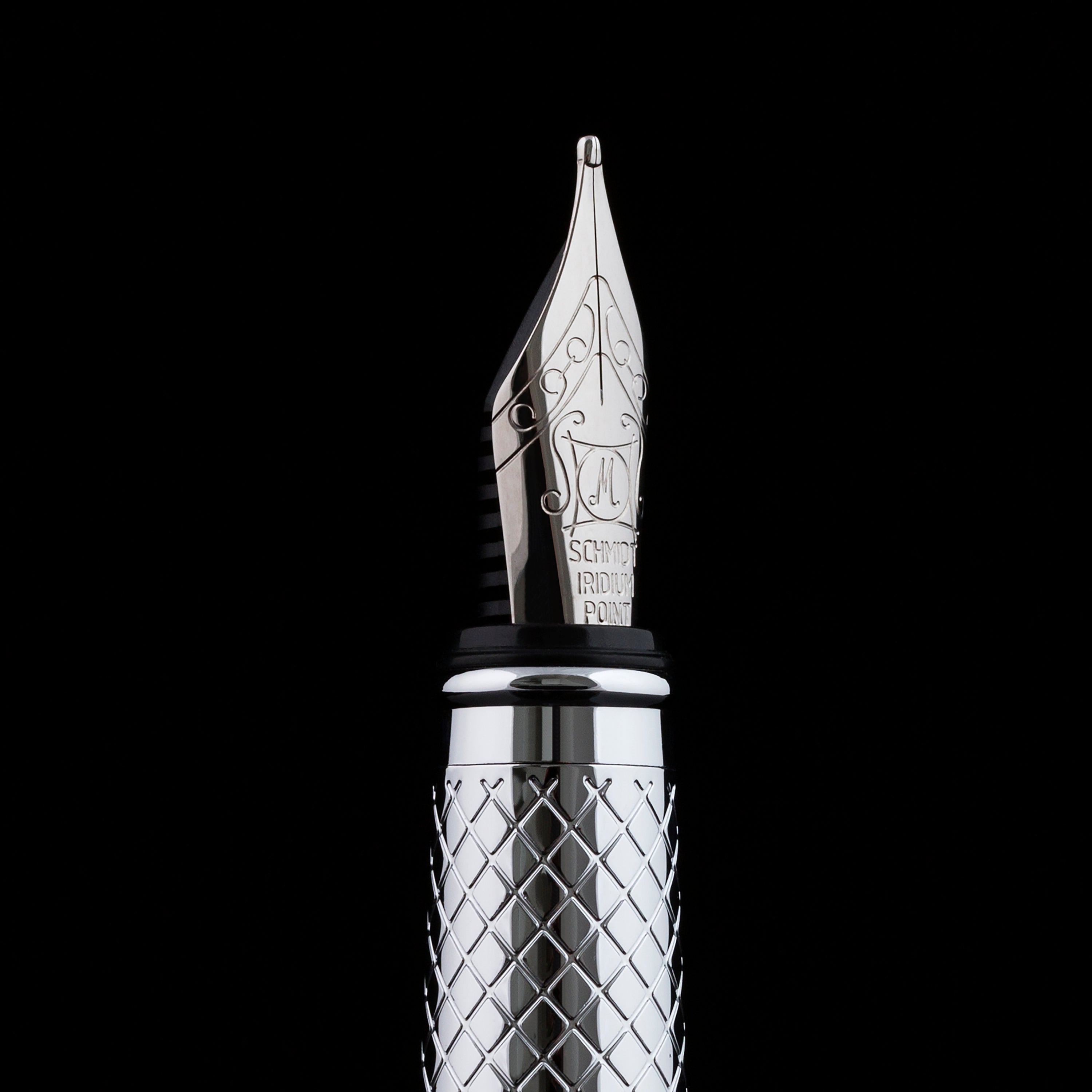 Scriveiner Classic Stainless Steel fountain Pen - Medium Nib